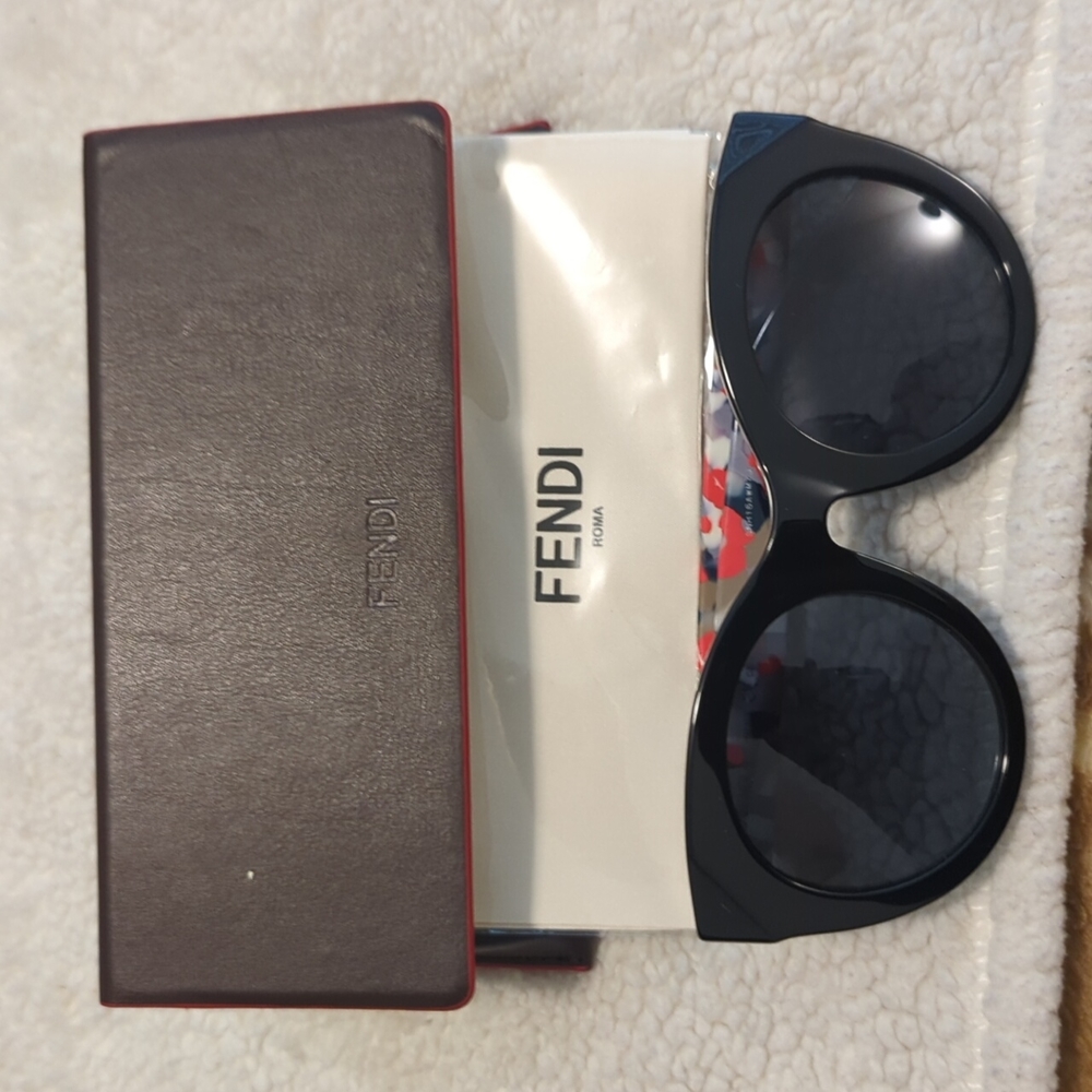 Fendi Roma Sunglasses